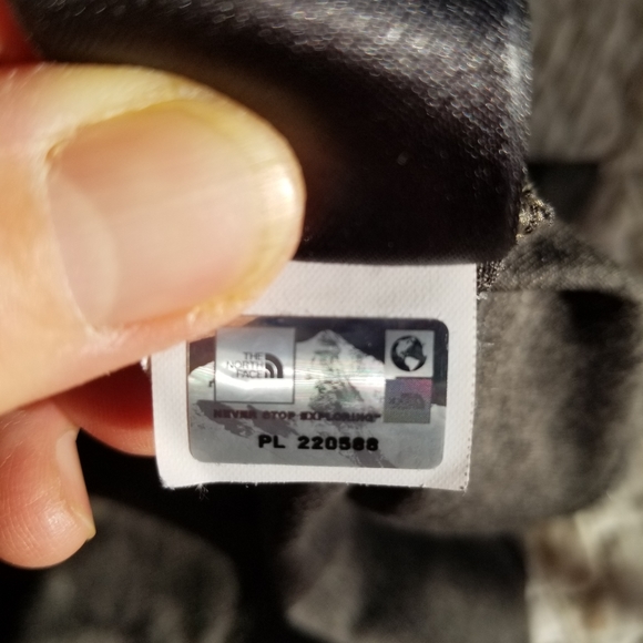 The North Face Performance tee shirt - Picture 9 of 9